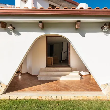 Holiday home Eleonora App To 3 Capoterra